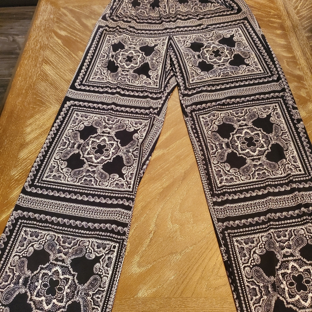 NWT Blue and white palazo pants